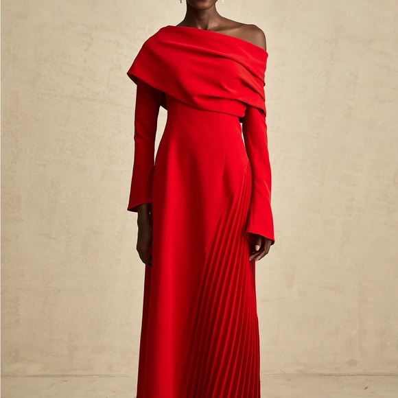 Miss Rosier Valentino Elegant Red Off-Shoulder Dress - Picture 6 of 10